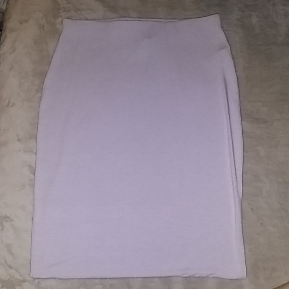 Cream mid skirt